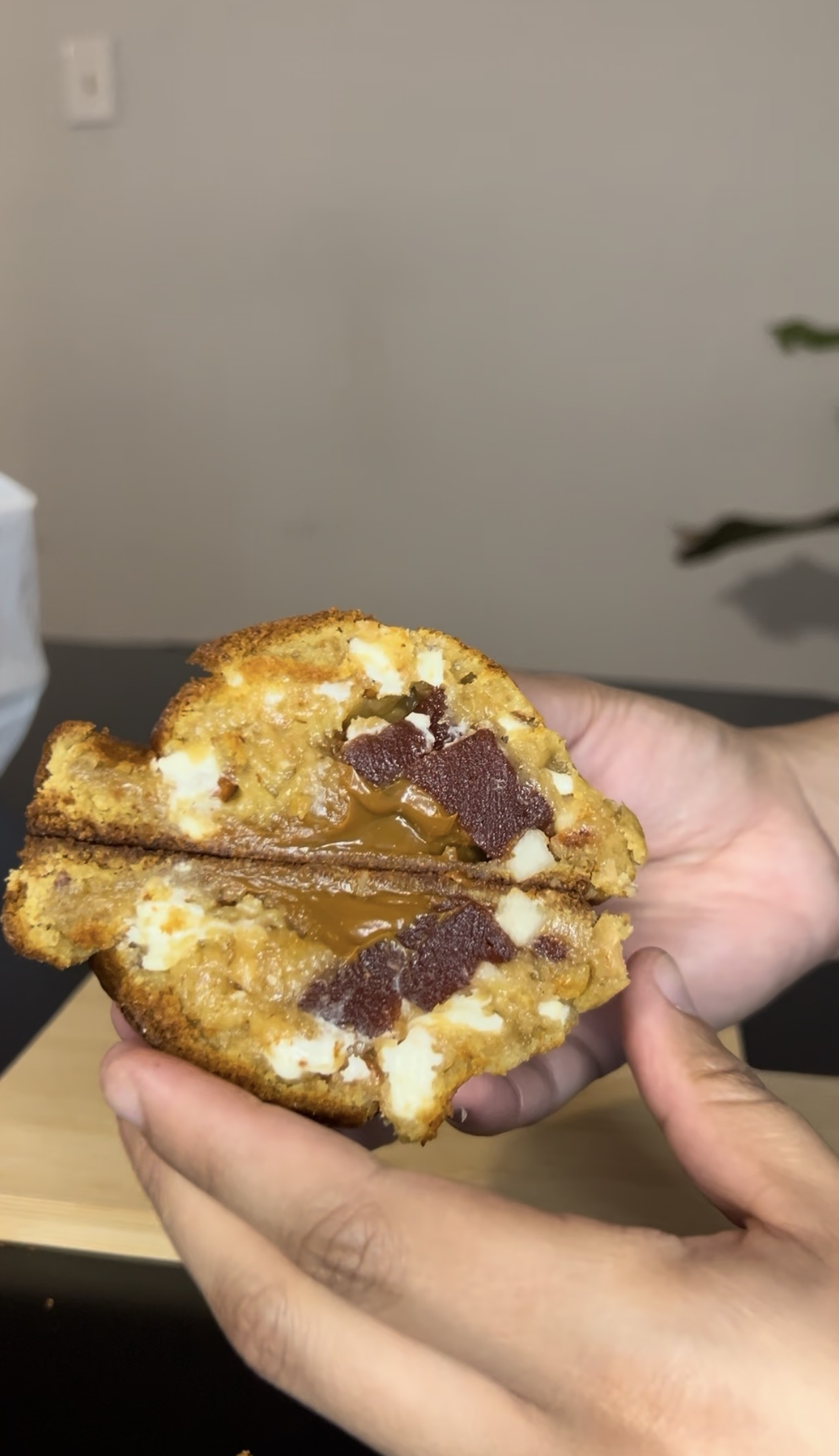 Coconut Guava Dulce de Leche